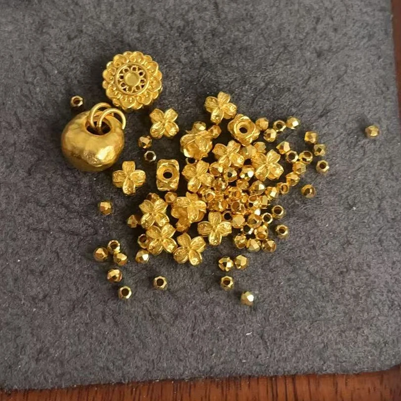 足金999 卡2蹦迪金珠桂花月饼花金坨手链