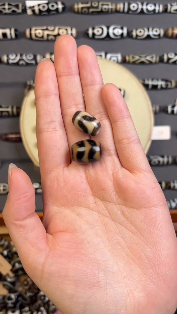 【闪购商品】玛瑙/玉髓珠宝半成品未镶嵌上肯牙牙+黑金牙牙
