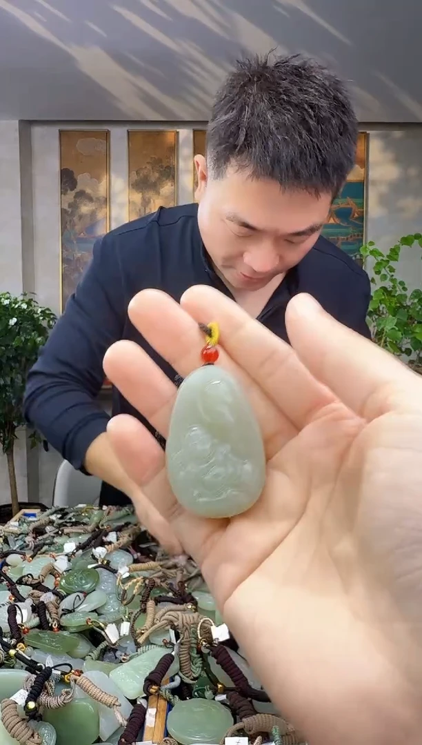 未镶嵌和田玉挂件拍一发一