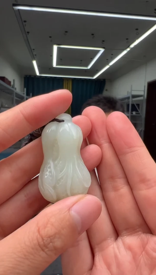 和田玉未镶嵌挂件白菜