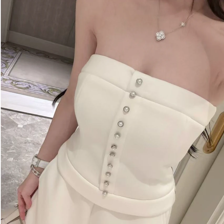 【一如初见】秋冬白色休闲简约纽扣抹胸背心短款气质时尚百搭打底