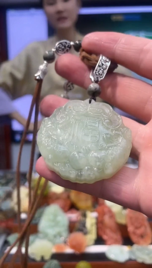 【闪购商品】岫玉吊坠未镶嵌·