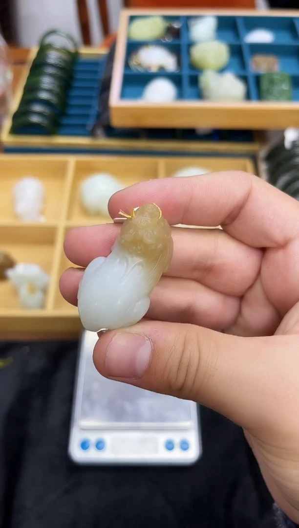 颈饰未镶嵌和田玉/****。小艾多样性发货拍一发一