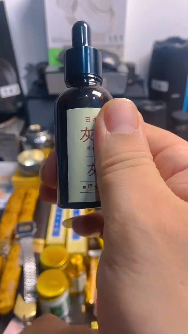 瓷片闪购商品 如图所示