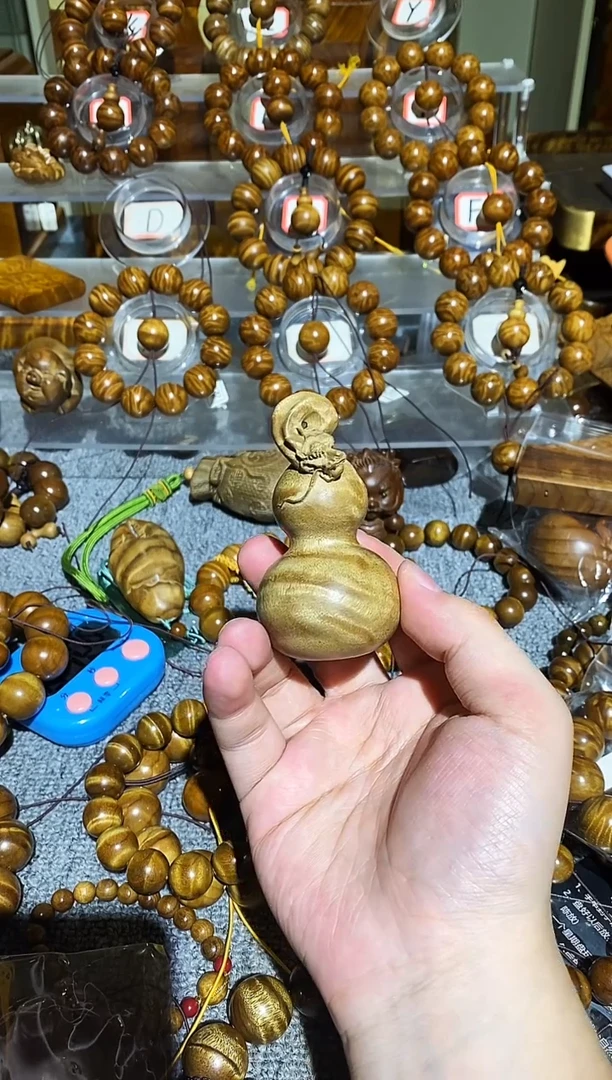 楠木（金丝楠）把件轻*小叶桢楠葫芦