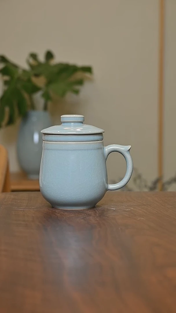 茶水分离杯 天青 微瑕 无款