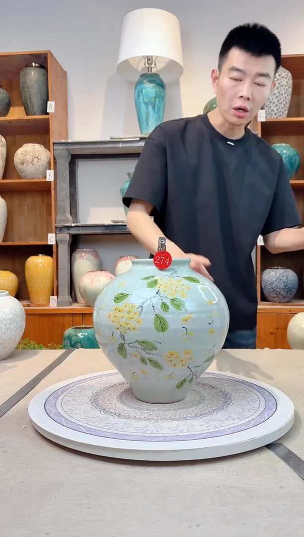 瓶孤品 手绘陶瓷花瓶  h274