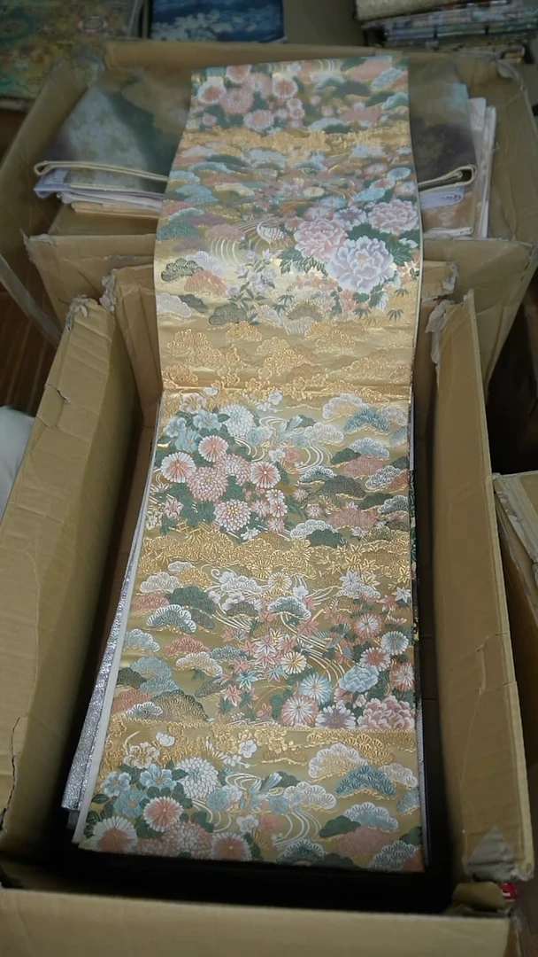 织绣25织金仙鹤牡丹