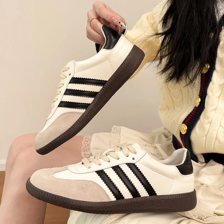 韩版真皮拼色平底小白鞋女春季复古百搭厚底休闲运动板鞋德训鞋