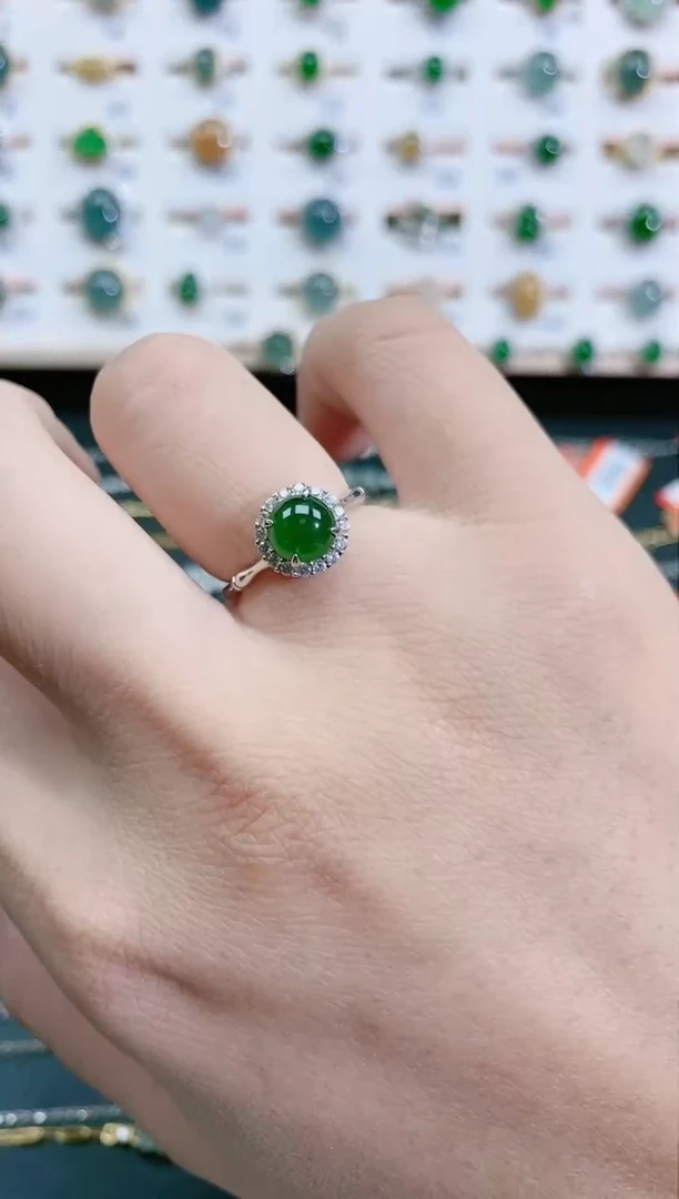 翡翠戒指银S925镶嵌天然翡翠