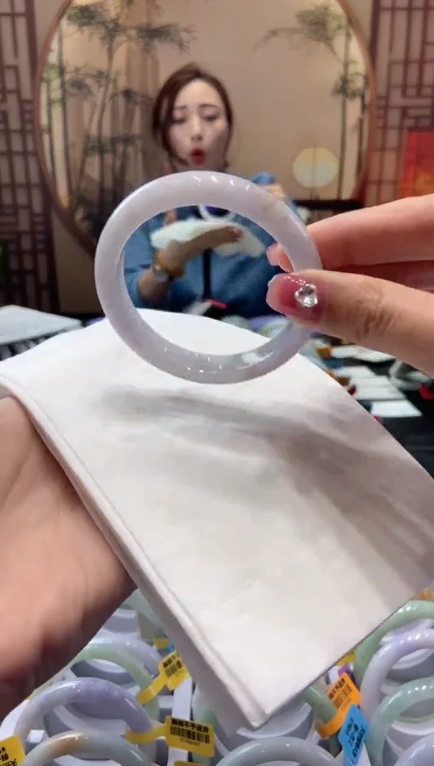 【闪购商品】翡翠手镯未镶嵌00006244