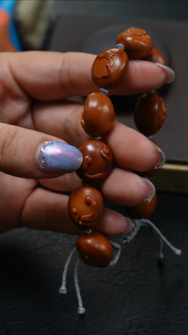 橄榄核手串/手链宝****鬼鱼子精品核雕