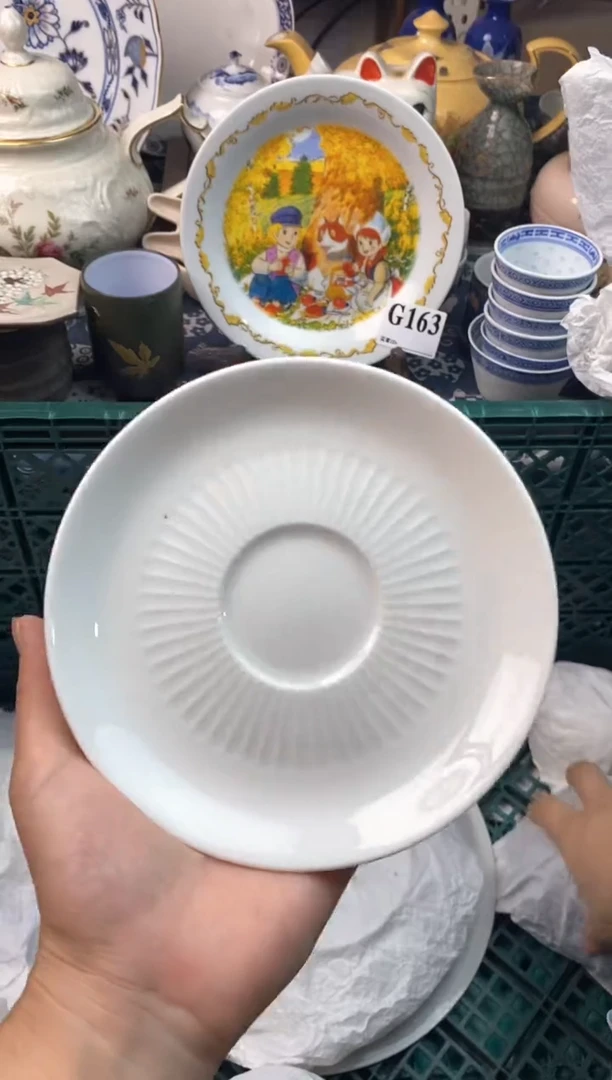 瓷片瞧**看[○･｀Д´･ ○][○･｀Д´･ ○]