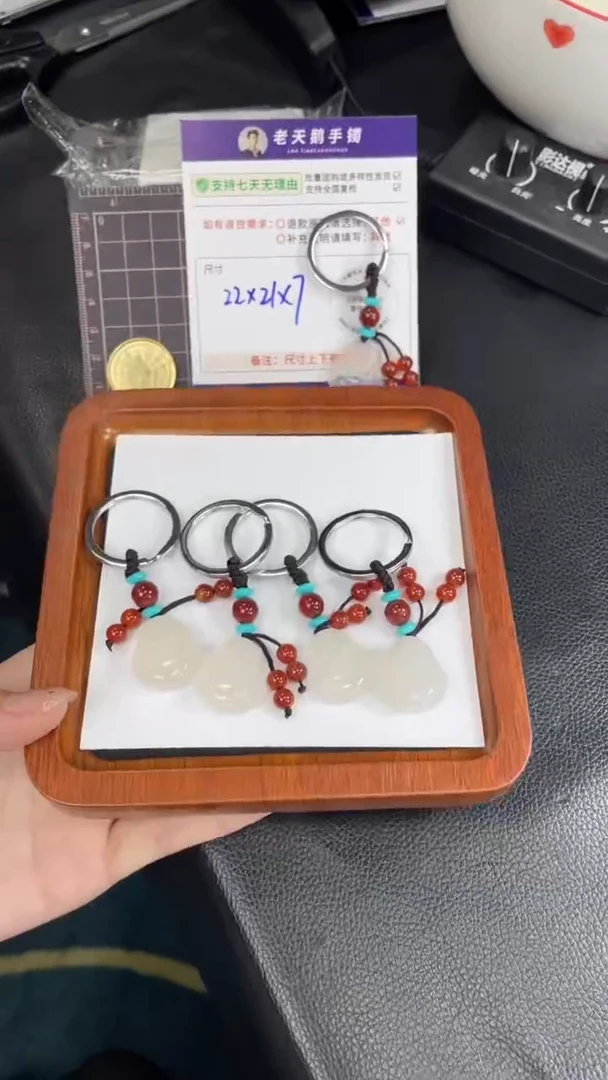 未镶嵌颈饰玛瑙/玉髓佛公F2配绳/多样性发其一CP