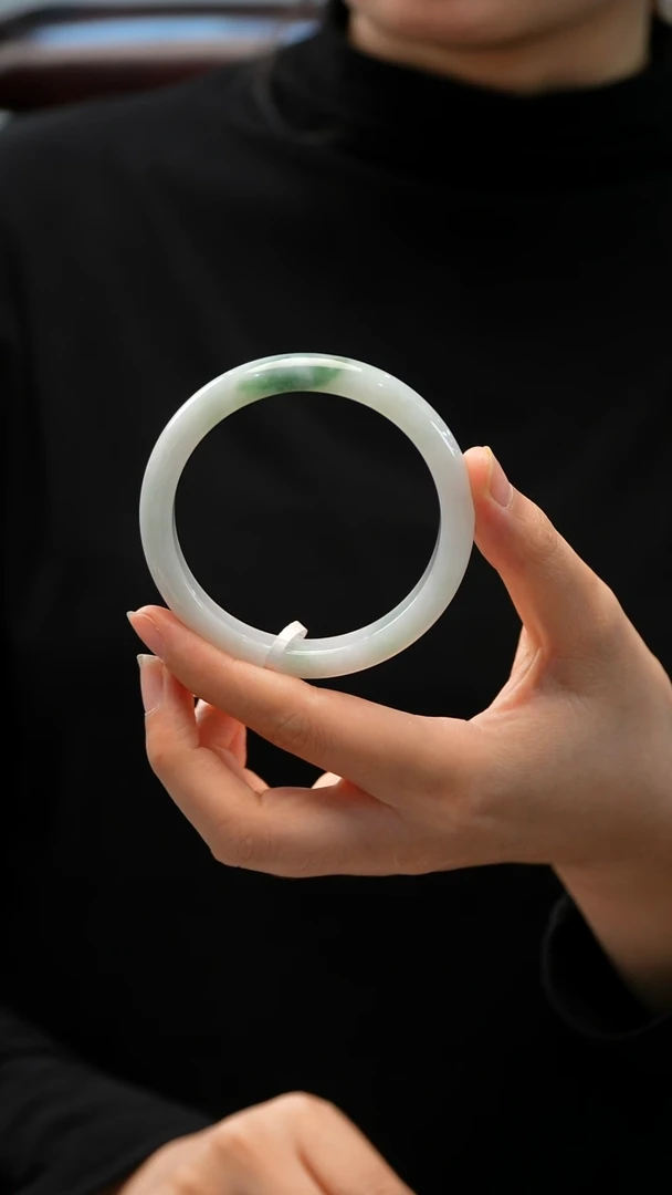 未镶嵌手镯翡翠52号60圈