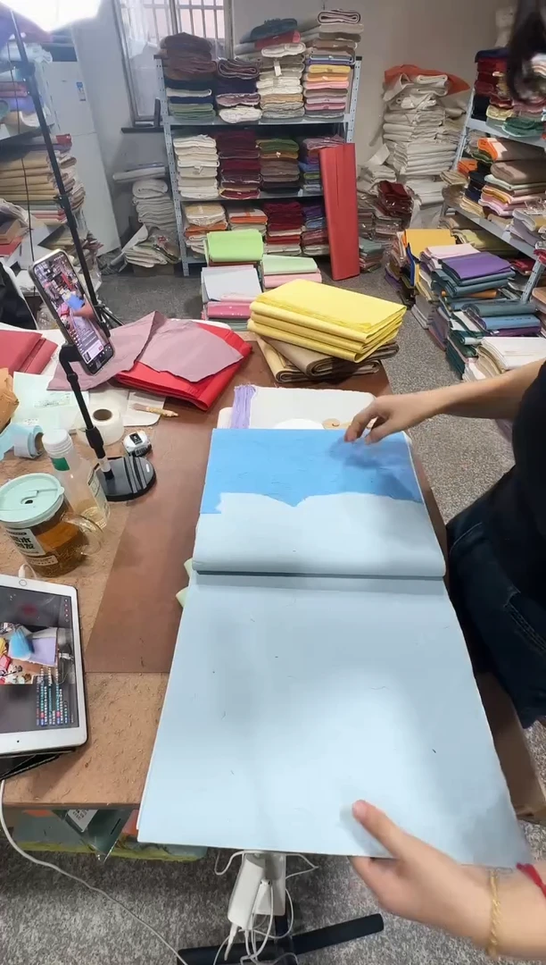 34*138淡蓝色老山麻50张