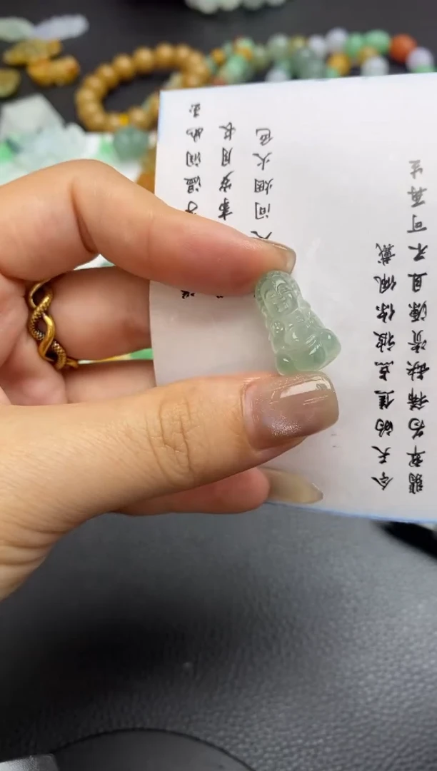 未镶嵌定制翡翠翡翠毛货~