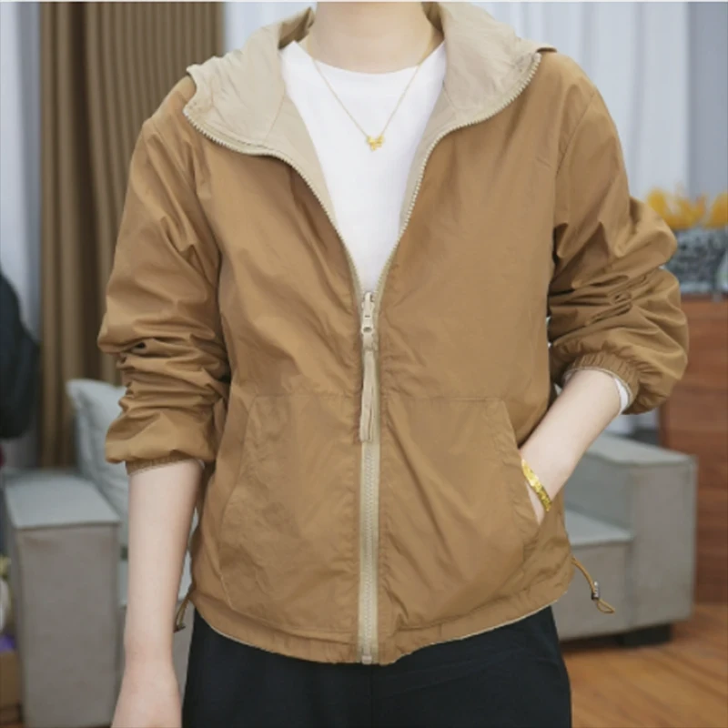 2025新款双面穿撞色冲锋衣女洋气宽松百搭连帽长袖上衣短外套