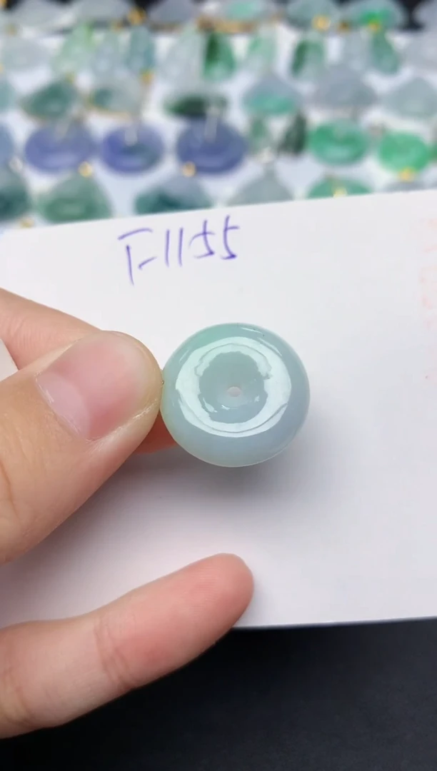 颈饰未镶嵌翡翠天然缅甸A货翡翠百元以上9元证书费自理