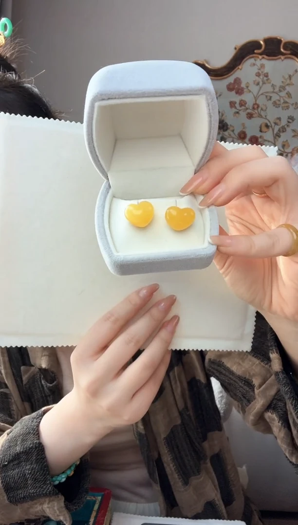 【闪购商品】蜜蜡耳饰未镶嵌蜜蜡爱心耳饰