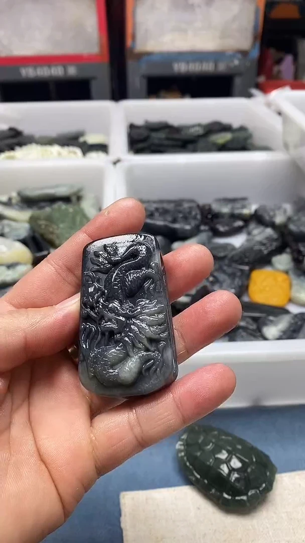 项链未镶嵌和田玉1