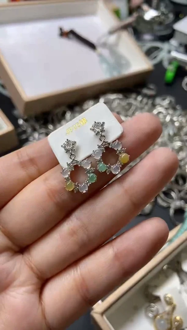 颈饰未镶嵌翡翠天然翡翠a货144多样性发一