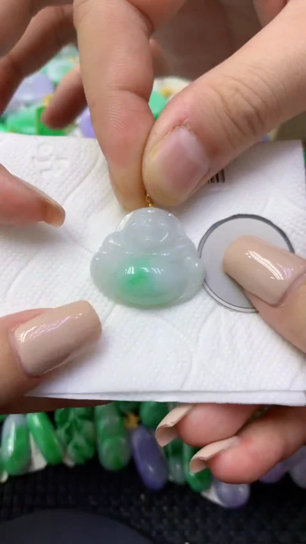 颈饰未镶嵌翡翠天然缅甸翡翠A货