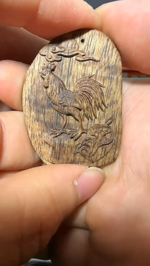 沉香吊坠150号红土生肖鸡多样性发一