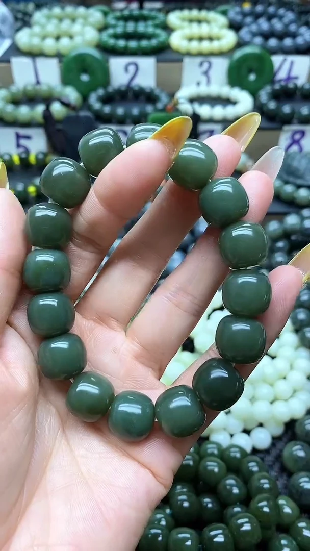 手串未镶嵌和田玉14且莫蓝48