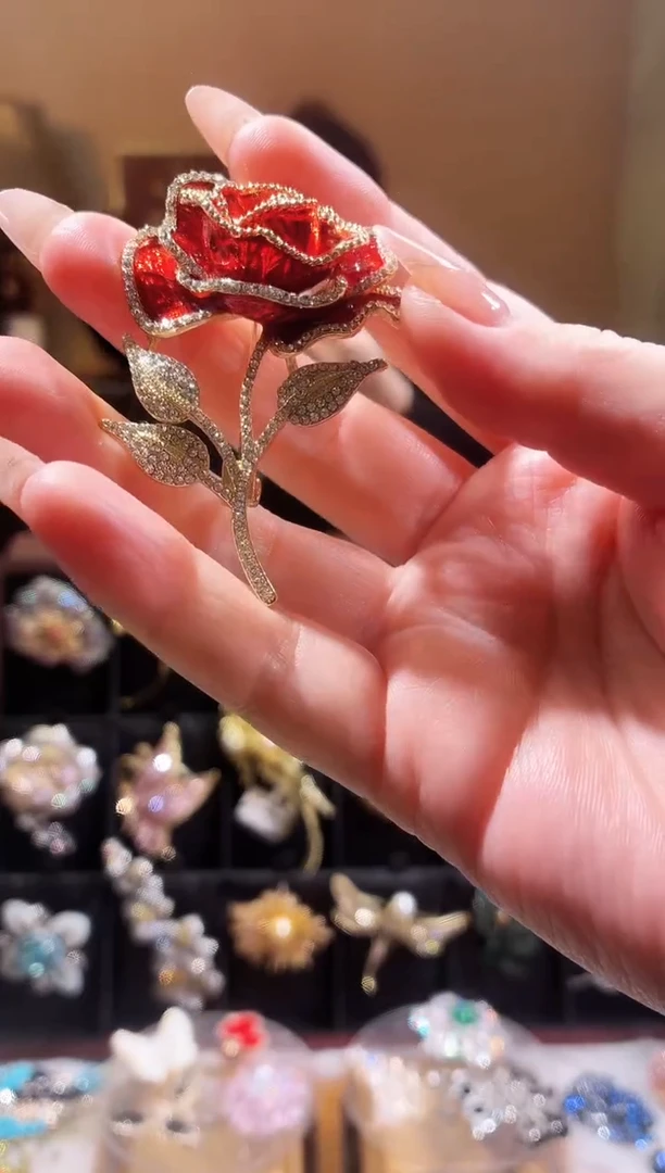 合成立方氧化锆铜合金红色玫瑰