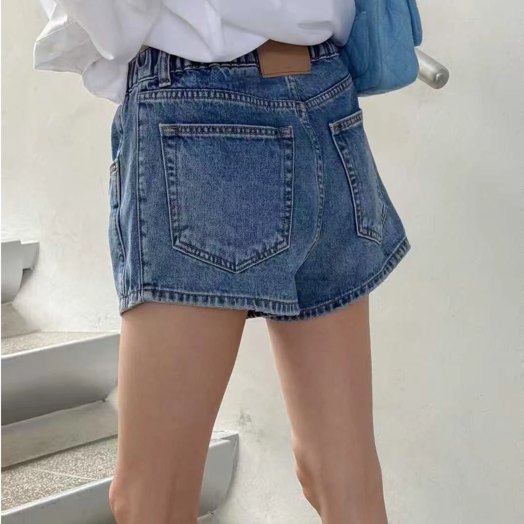 诗歌兰新款短裤牛仔短裤