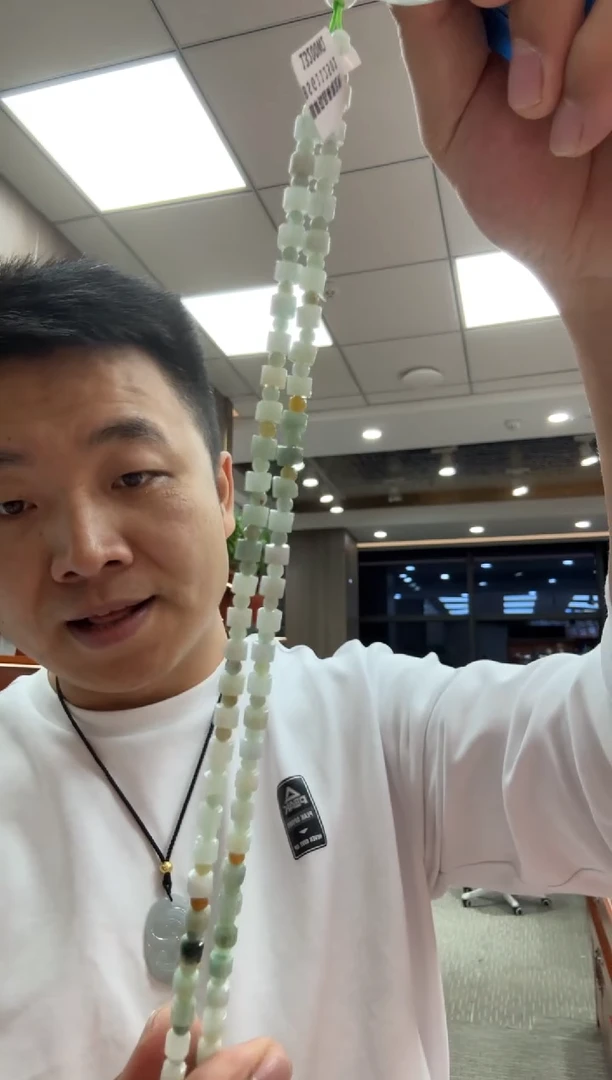 未镶嵌挂件翡翠A货翡翠多样性孤品