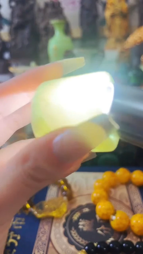 白扳指老板娘主播推荐推荐