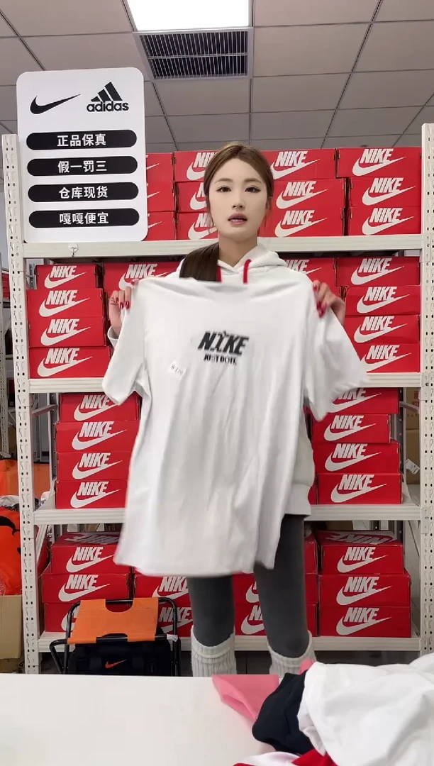 编码179 尺码l 胸围衣长 直播过款正品