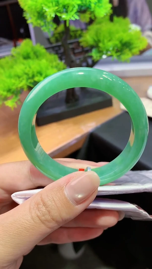 未镶嵌手镯翡翠-k64  天然缅甸A货翡翠53.5正圈