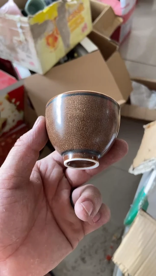 杯无运费险有瑕疵的摄影的产品有使用过的痕迹有点脏介意勿拍
