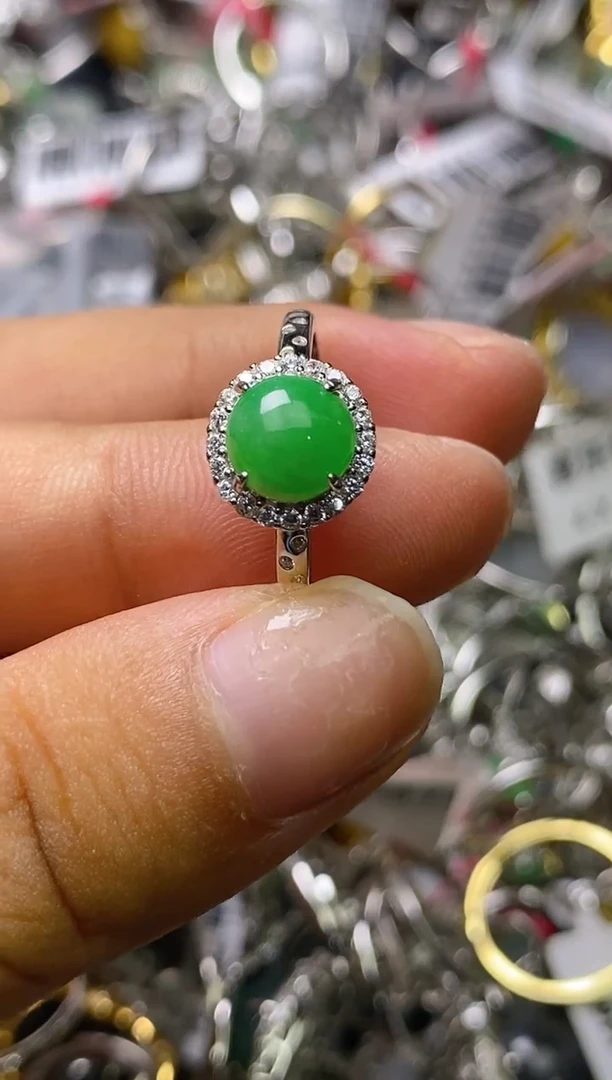 银S925镶嵌戒指翡翠百内无证书