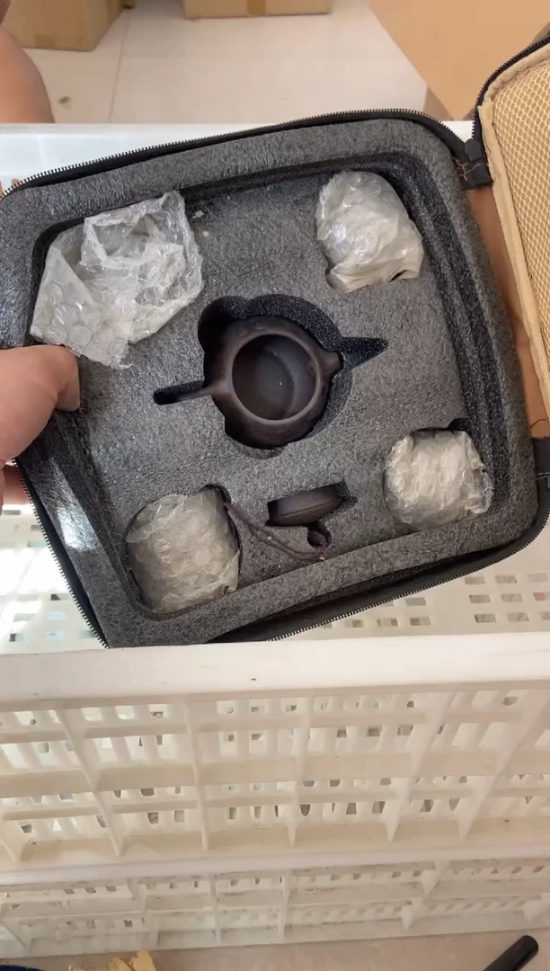 无运费险有瑕疵的摄影的产品有使用过的痕迹有点脏介意勿拍
