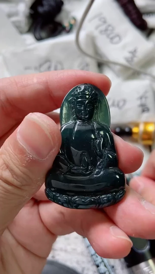 颈饰未镶嵌翡翠8