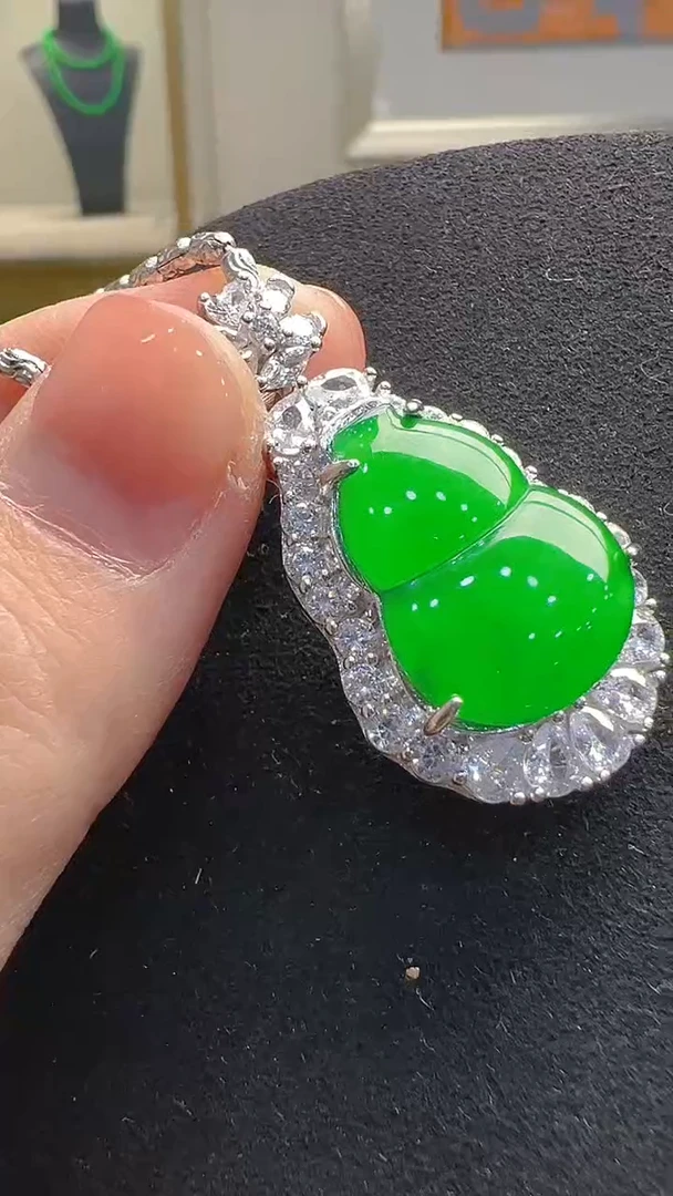 【闪购商品】翡翠吊坠(不含链)银S925镶嵌多样性发货拍一发一