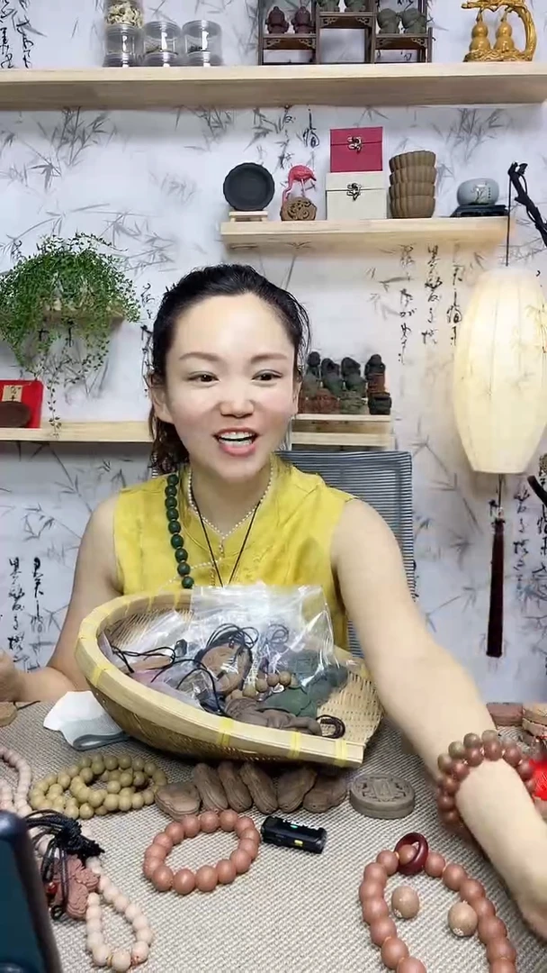 泥塑青龙醒心手把件
