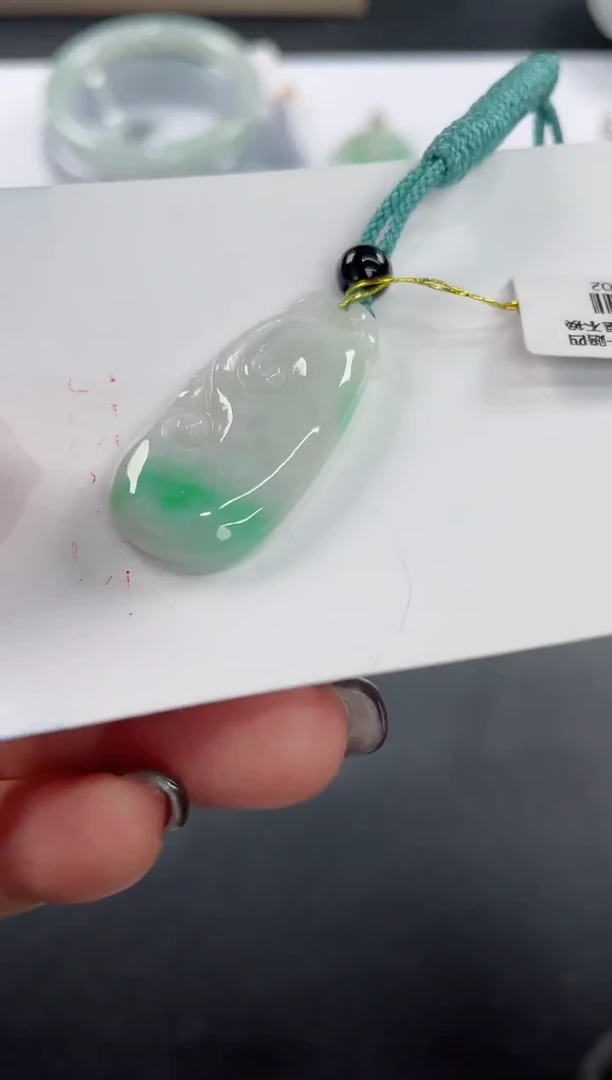 颈饰未镶嵌翡翠基地发货H3385