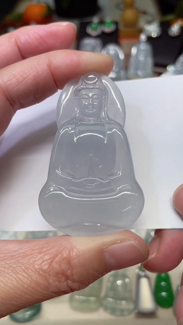 颈饰未镶嵌翡翠素衣观音60.3/37/4.5