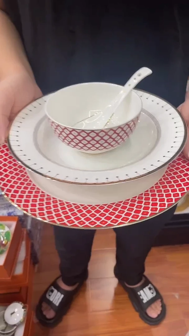 杯鸿辉家品牌瓷器，京东包邮！