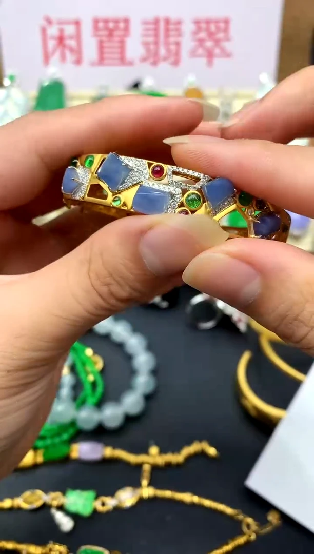 18K金镶嵌手镯翡翠653-中国好珍宝