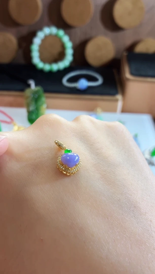 翡翠18K金镶嵌吊坠(不含链)吊坠