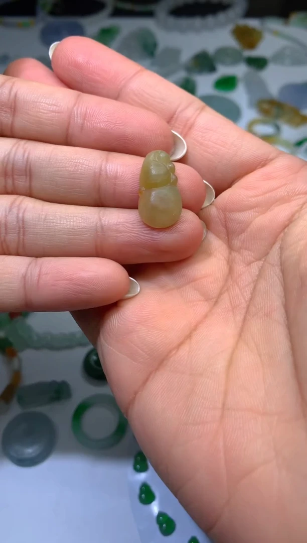 未镶嵌定制翡翠毛货