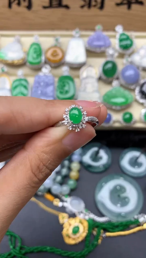 翡翠戒指18K金镶嵌193-中国好珍宝