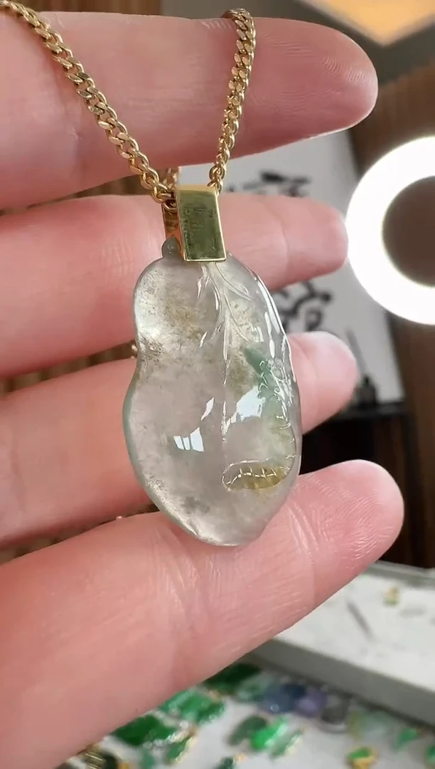 吊坠(不含链)18K金镶嵌翡翠吊坠