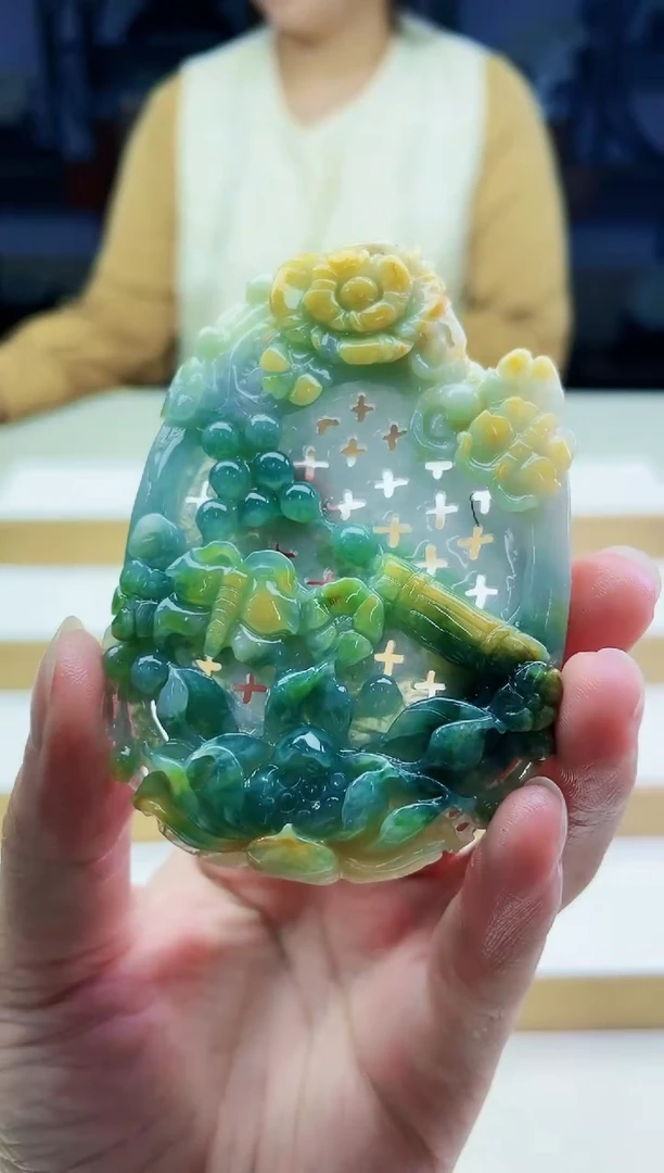未镶嵌定制翡翠毛货09260039